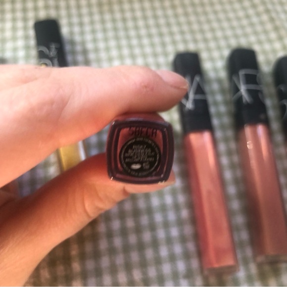 NARS lipgloss bundle - Picture 4 of 7